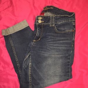 ARIZONA jeans capris denim. Size juniors 11.